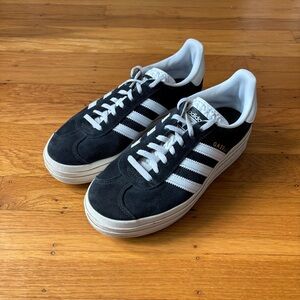 adidas gazelle bold / women’s 7.5